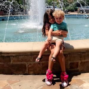 Meet your Posher, Katelyn